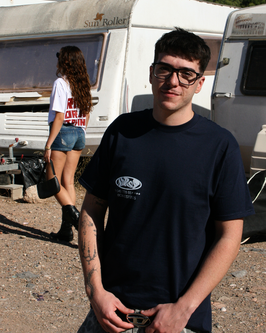 HOTLINE TEE