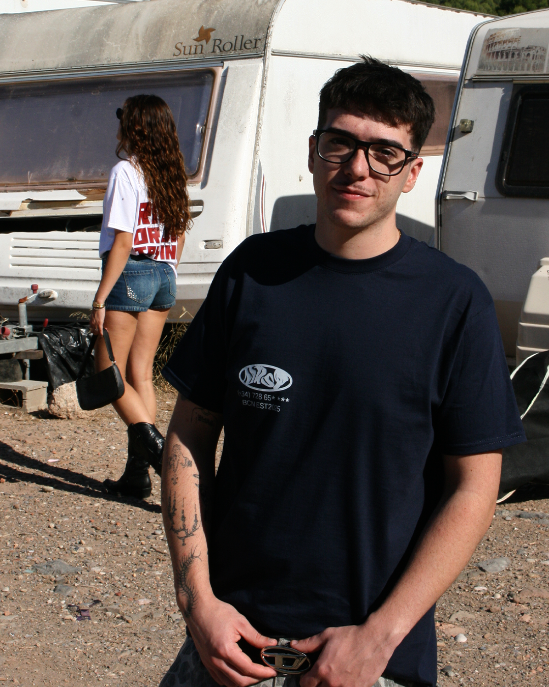 HOTLINE TEE